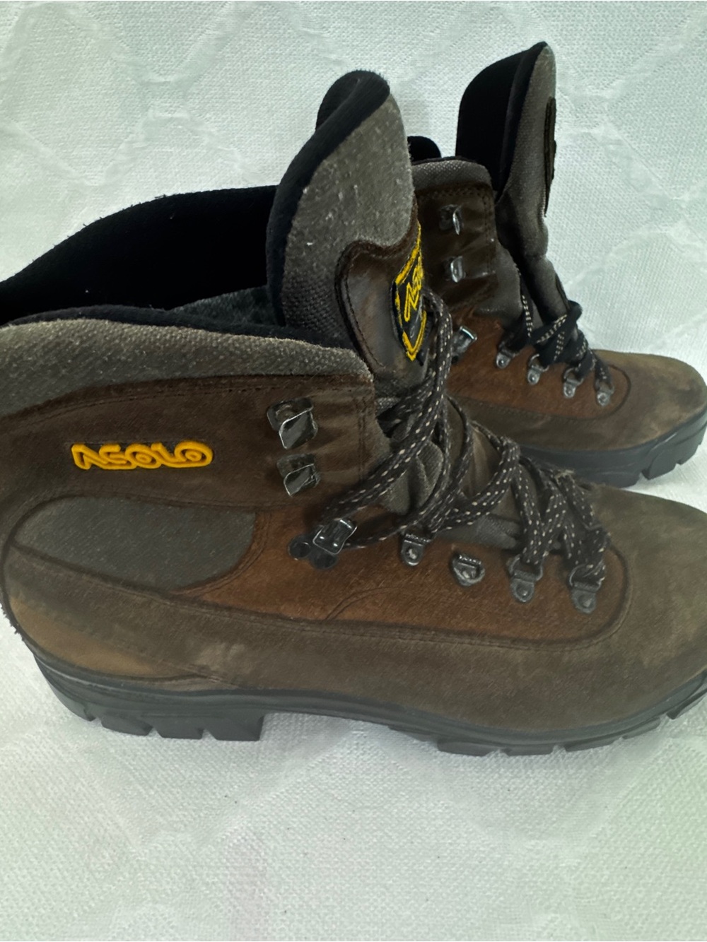 Asolo Men's Dark Brown Suede Hiking Boots with Yellow Logo